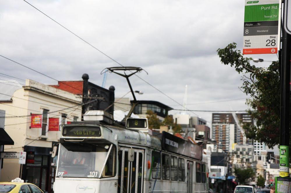 South Yarra Hostel เมลเบิร์น ภายนอก รูปภาพ
