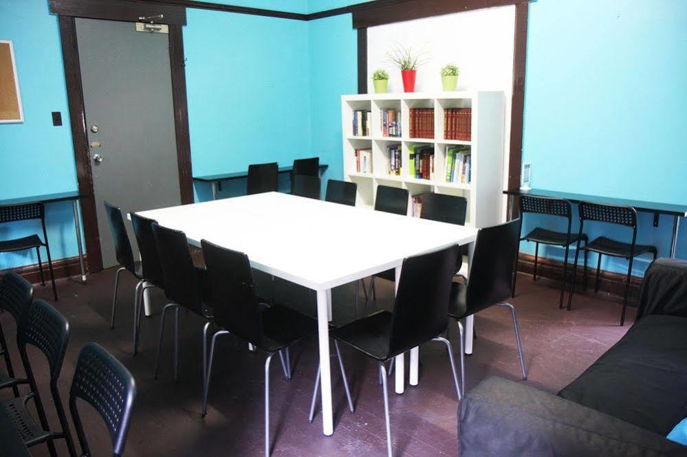 South Yarra Hostel เมลเบิร์น ภายนอก รูปภาพ